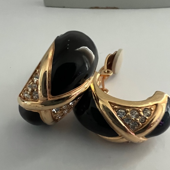 Vintage Swarovski Crystal Earrings Black Enamel and Gold-Tone Swan Marked - Picture 2 of 12